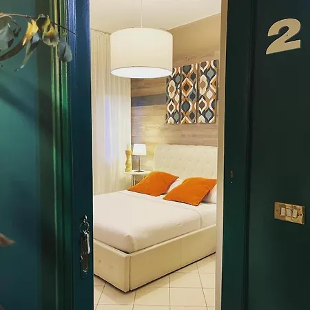 Central Suite Bed&Breakfast-3